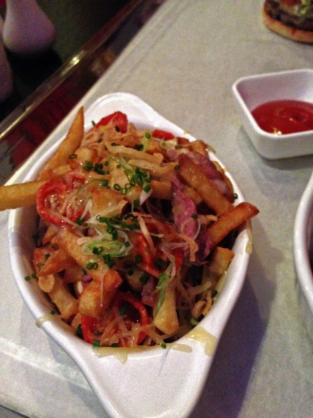 The steak fries were very good.