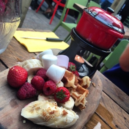 Fondue for two. So, so, so GOOD.