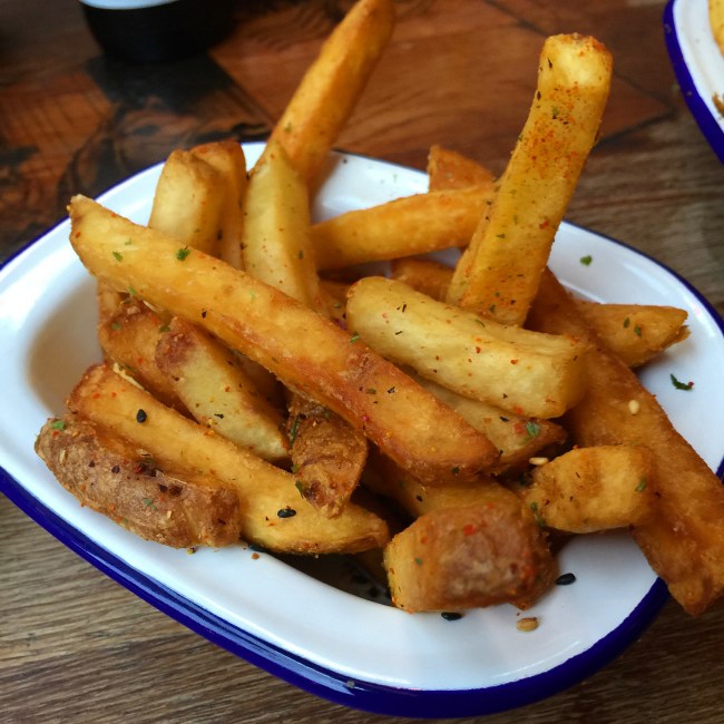 Seaweed-seasoned fries